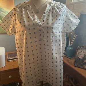 NWT- Christopher & Banks women’s, pullover top. Off white and navy print.Size M.